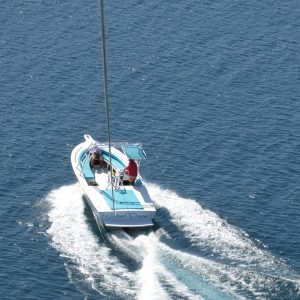 a small boat in a body of water